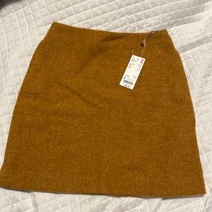 Uniqlo wool blend mini skirt